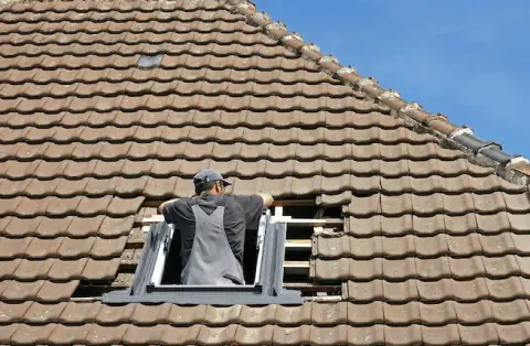 Pose de velux - Larrazet